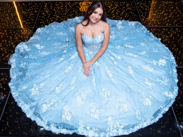 Isabelle Azul serenity
