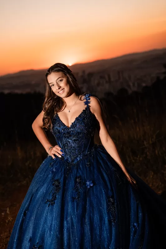 Carol Azul Marinho